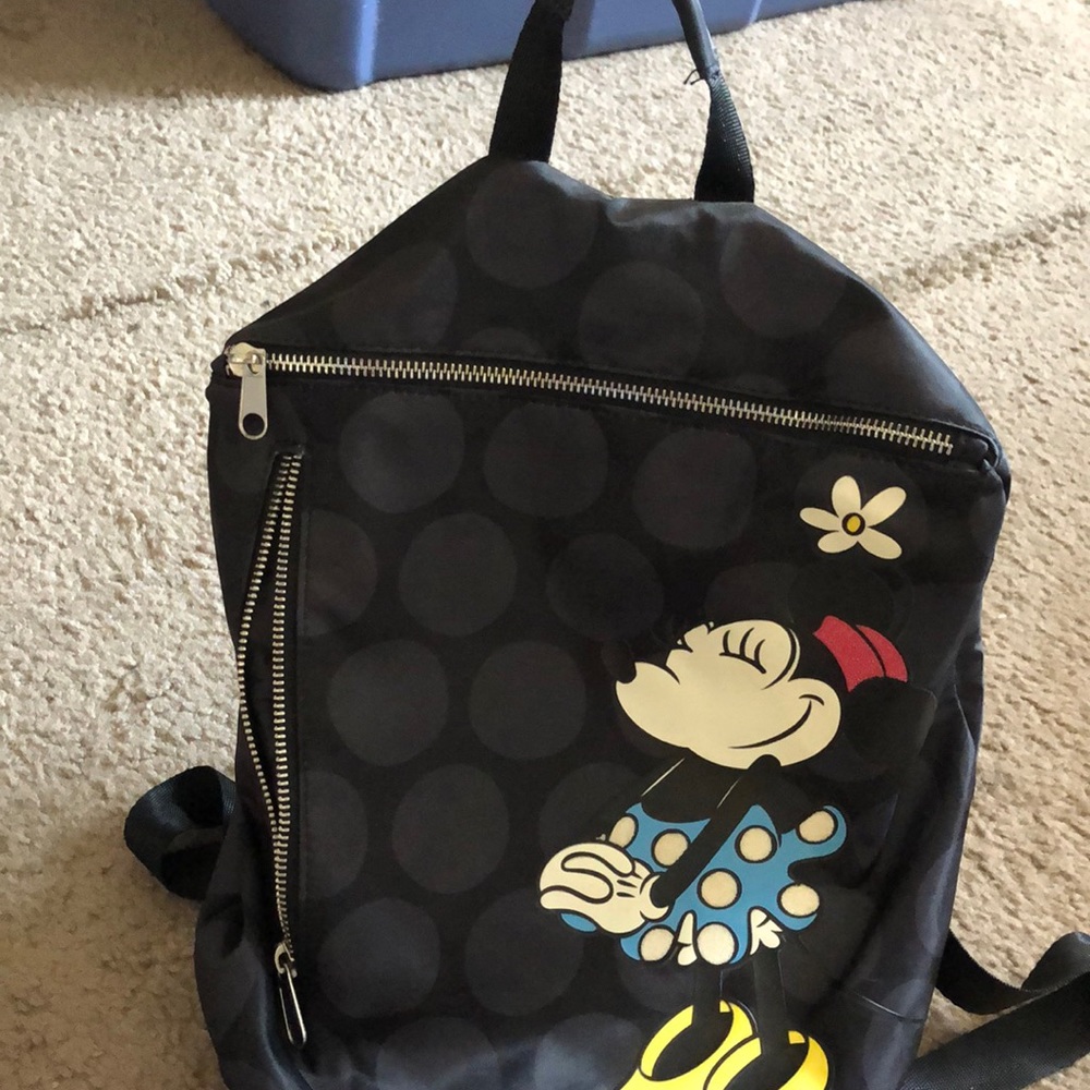 Minnie Mouse back pack - Picture 2 of 6